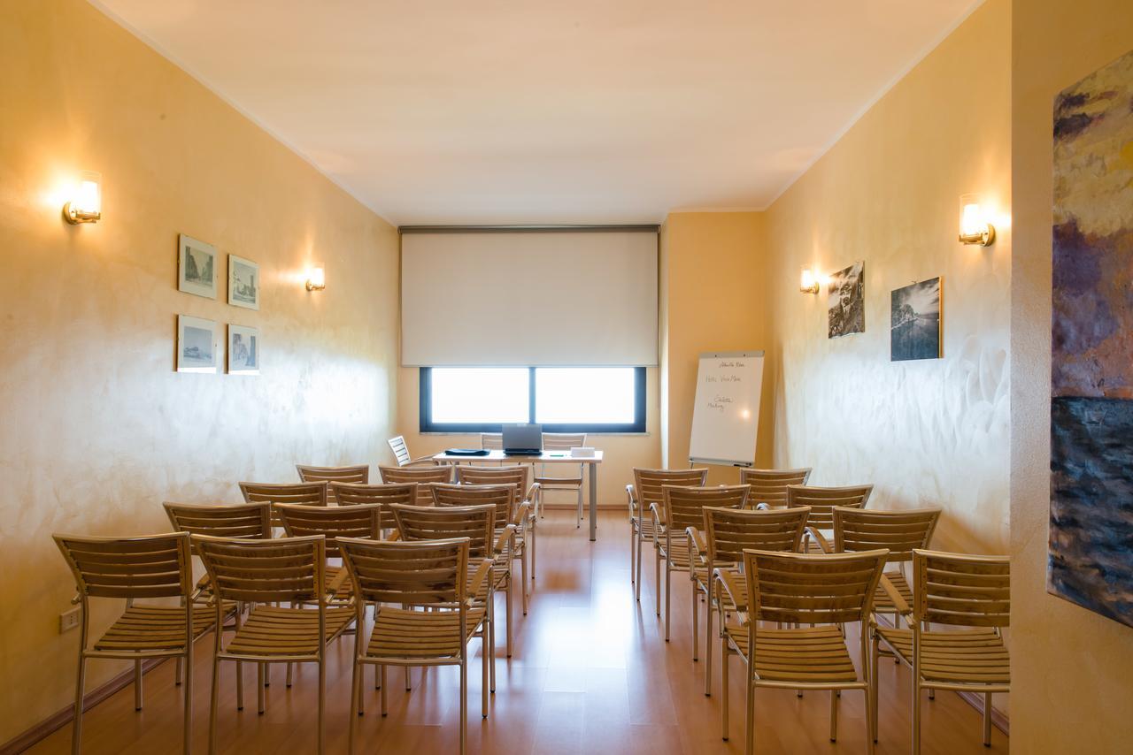 Hotel Villa Mare Altavilla Milicia Exterior photo